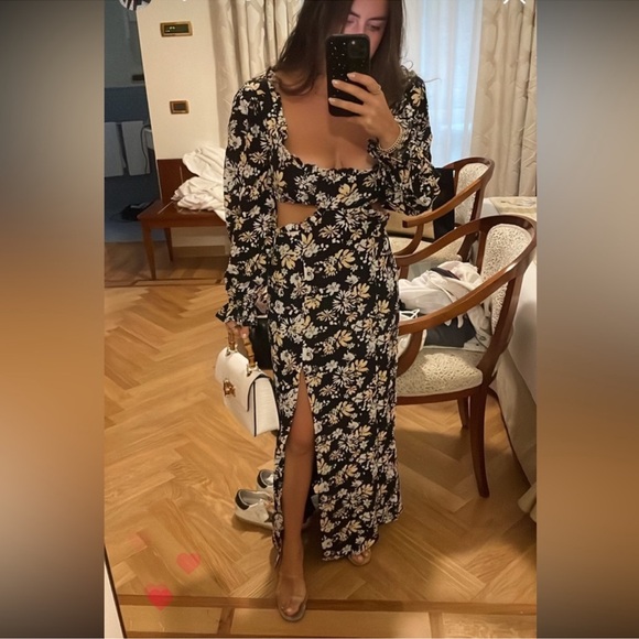 MAJORELLE Leona Floral Cutout Maxi Dress - Picture 6 of 9